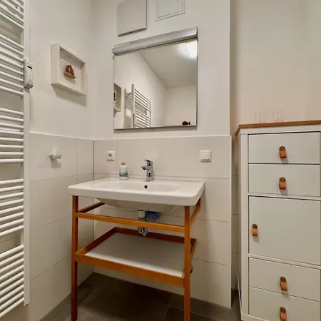 Schmugglerhus App 2 8 Zeese Appartamento *